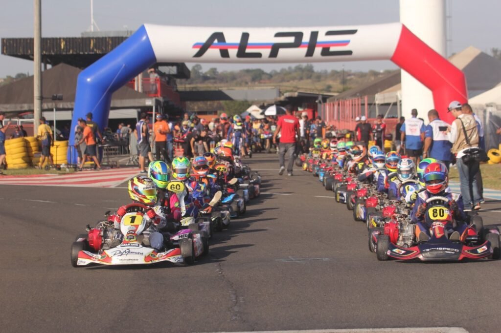 <strong>1º Festival de&nbsp;Kart&nbsp;abre temporada de competições em Itu neste domingo</strong>