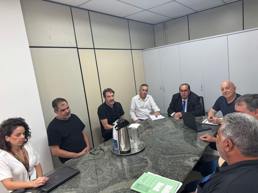 Cacau Show firma acordo com Sindicato de Itu em audiência na sede do MTE