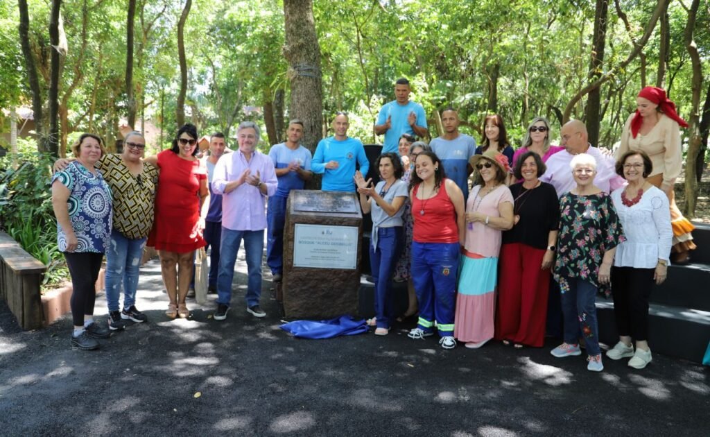 Bosque Alceu Geribello é reinaugurado; moradores criticam mudanças