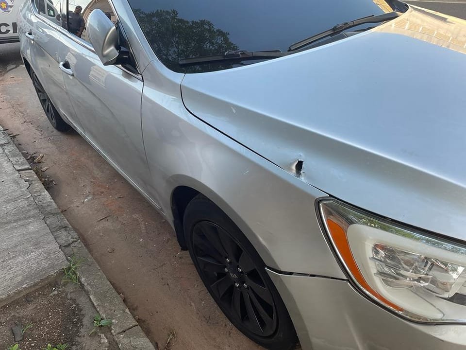 Briga de trânsito: policial militar atira em policial civil  na SP-75