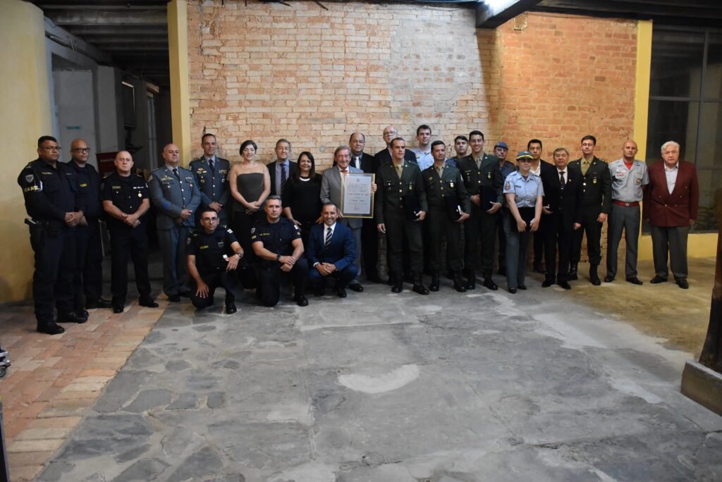 Câmara realiza entrega dos Diplomas e Medalhas “Berço da República”