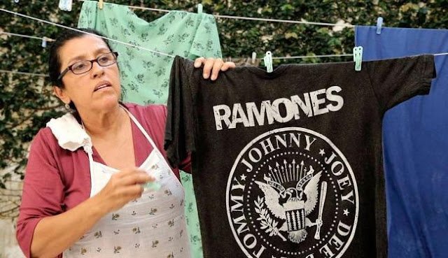 CINE FAMA oferece sessão gratuita com filmes infantis e premiados no sábado