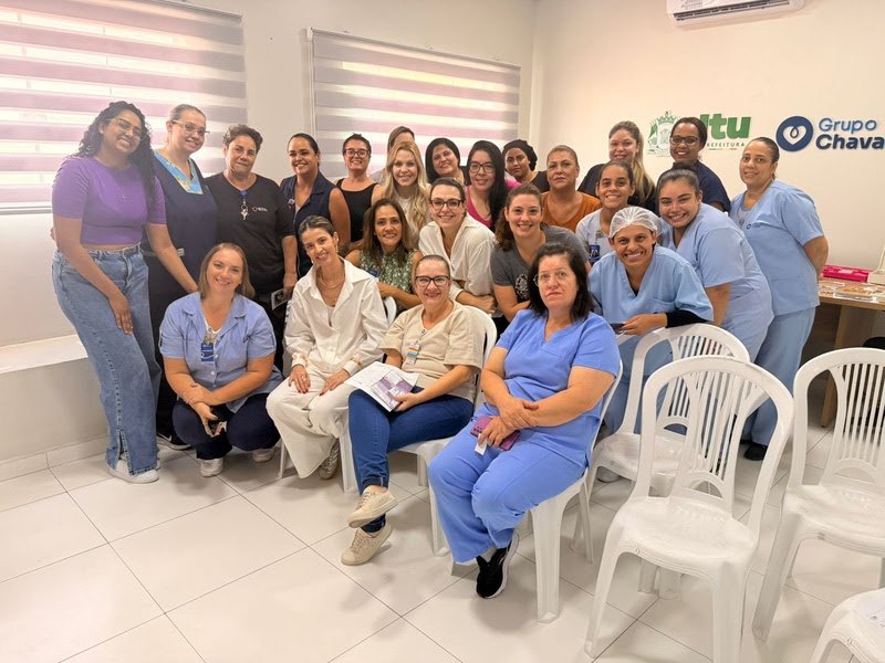 Março alerta para doenças que impactam a saúde feminina, como câncer de colo do útero e endometriose