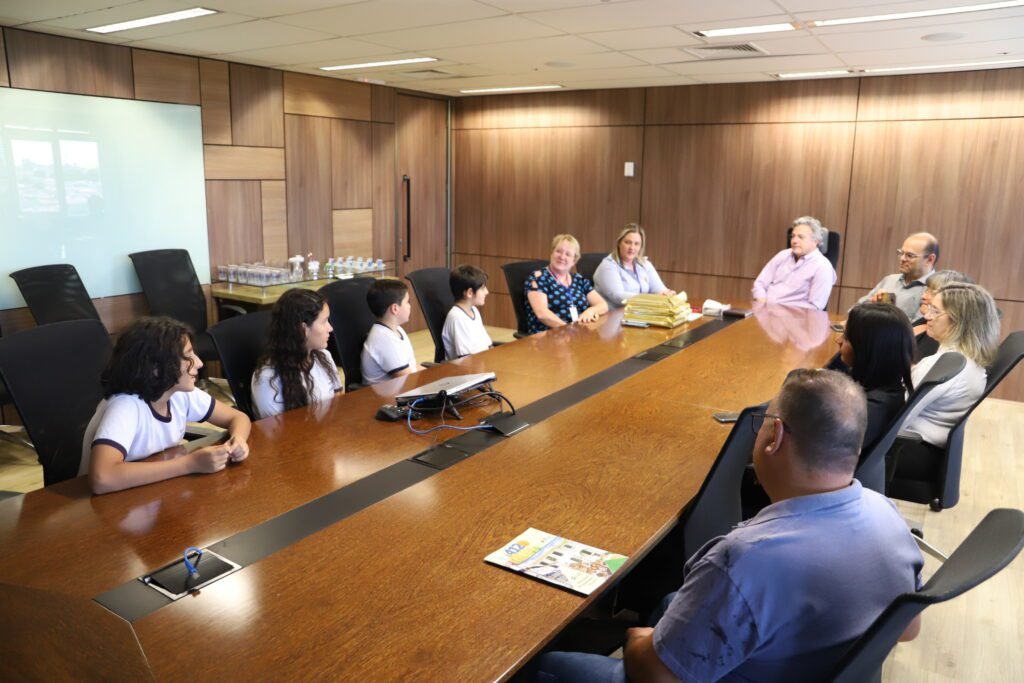 Alunos são premiados em Olímpiada de Matemática