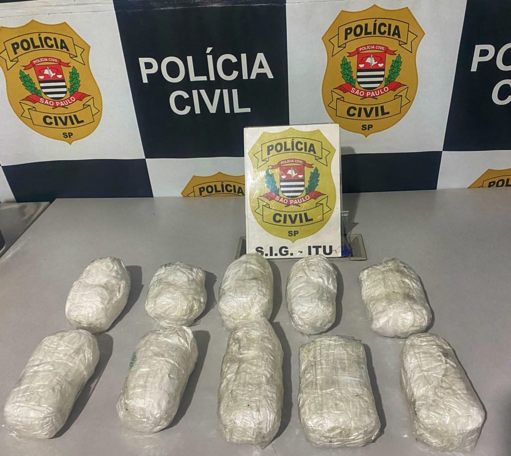 Policiais civis prendem suspeitos de tráfico na Rodovia Castello Branco