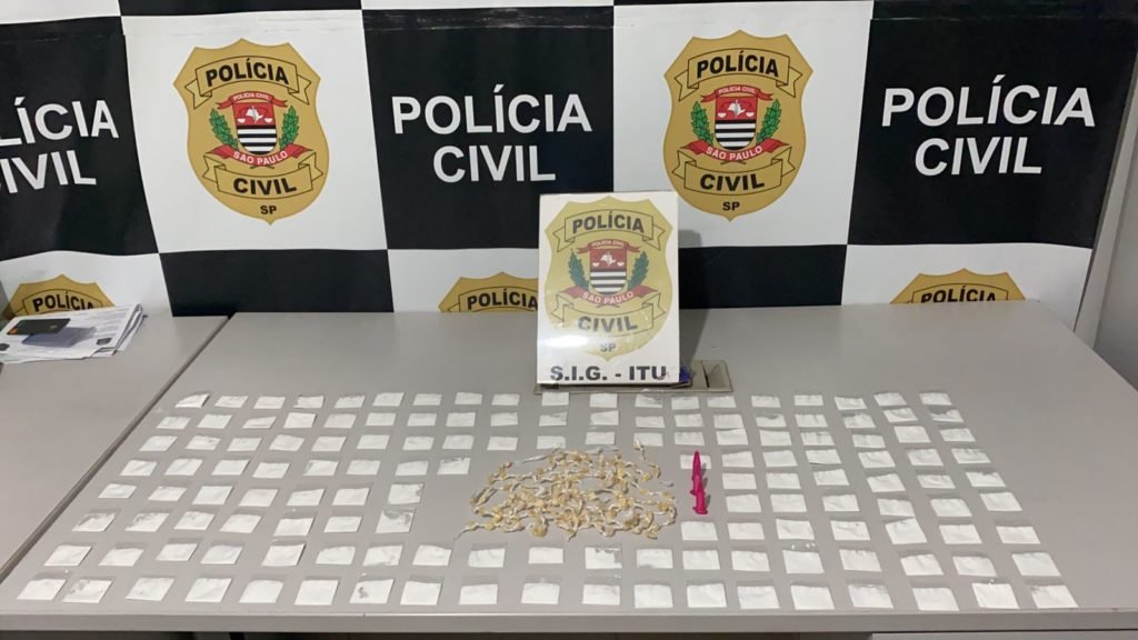 Polícia prende 3 em flagrante e quase 300 porções de drogas no Cidade Nova