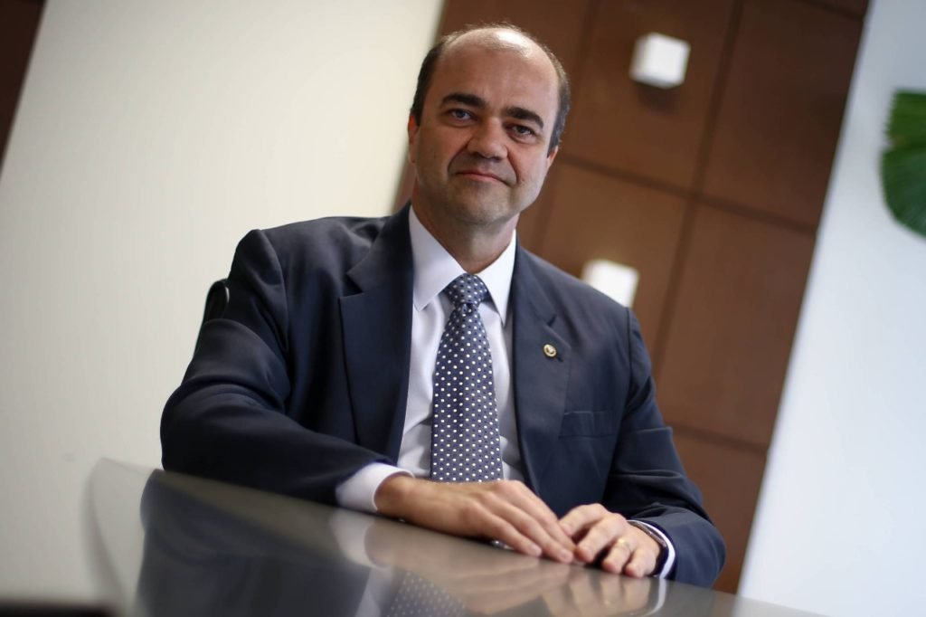 Obrigar funcionário a apoiar candidato é assédio e fere direitos de trabalhadores