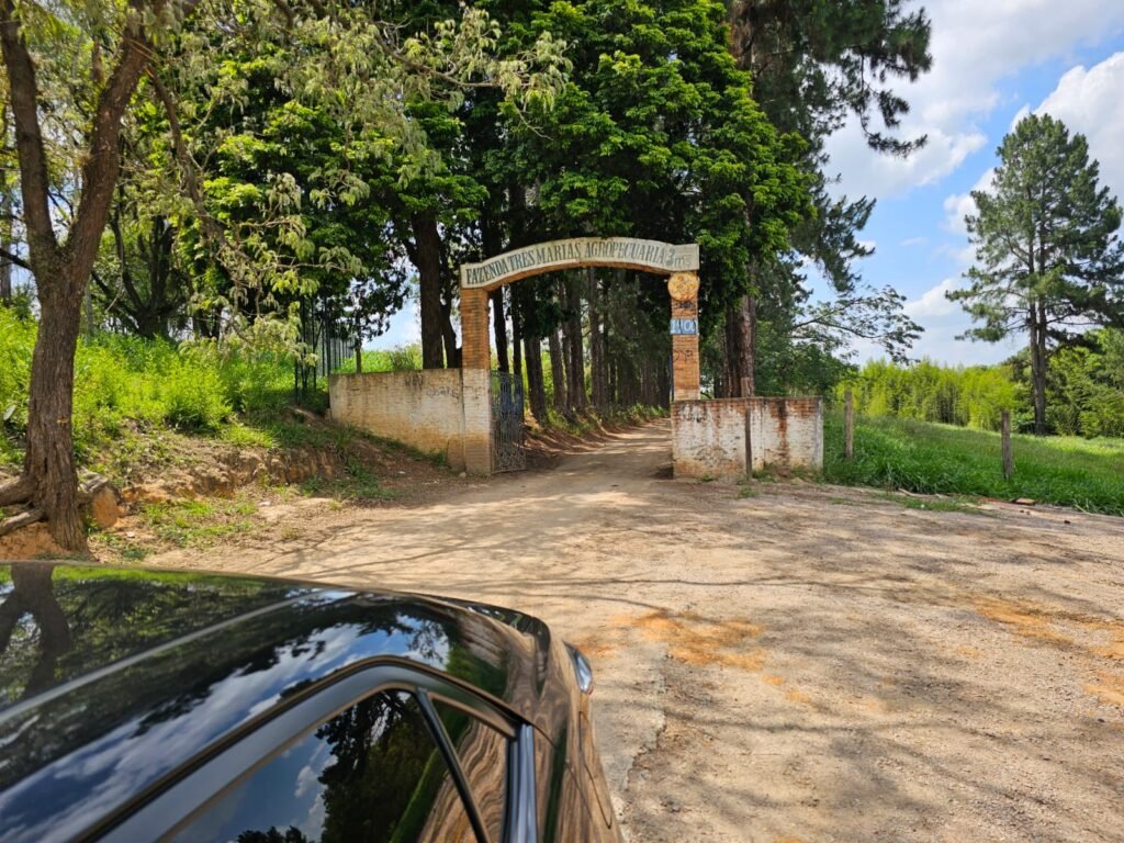 Fiscais do Trabalho notificam Cacau Park; PF apoia ação após tentativa de obstrução