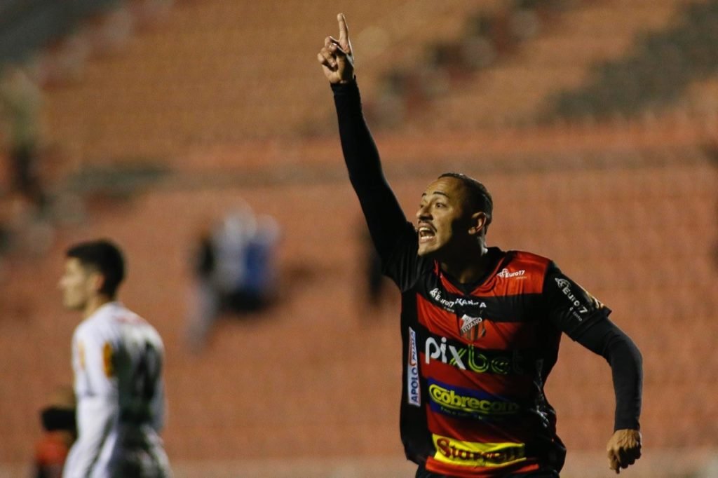 Ituano vence em casa e sobe na tabela