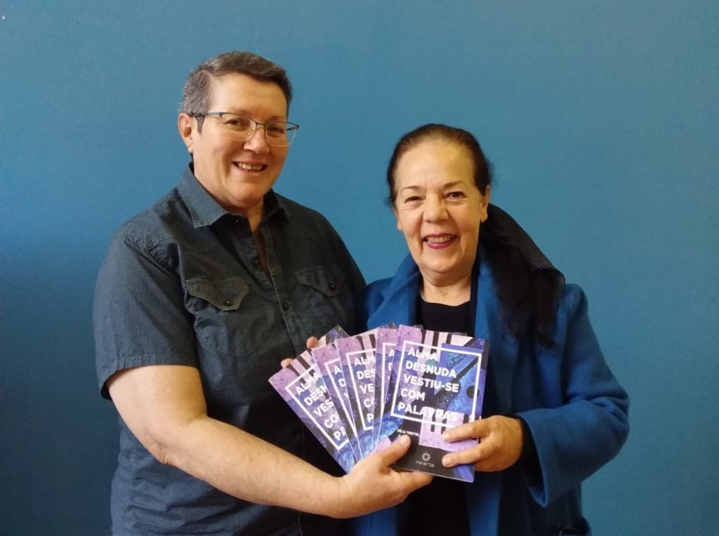 Célia Trettel lança livro de poesia em Itu