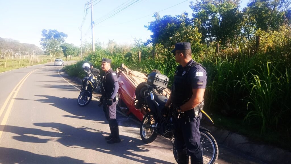 Estrada do Pinheirinho: moradores reclamam de imprudências; Prefeitura estuda melhorias