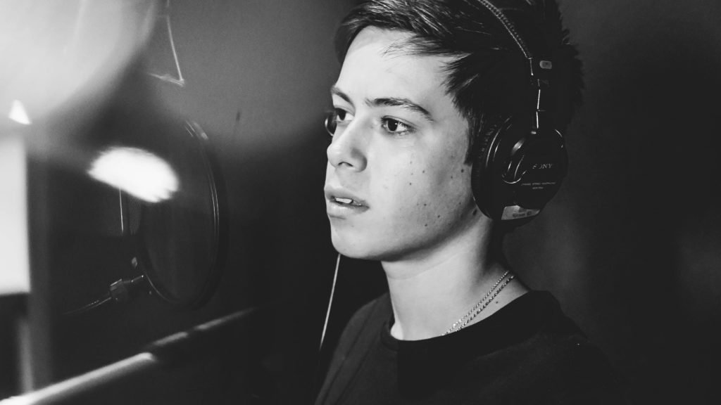 Cantor de Itu está em nova temporada de programa musical