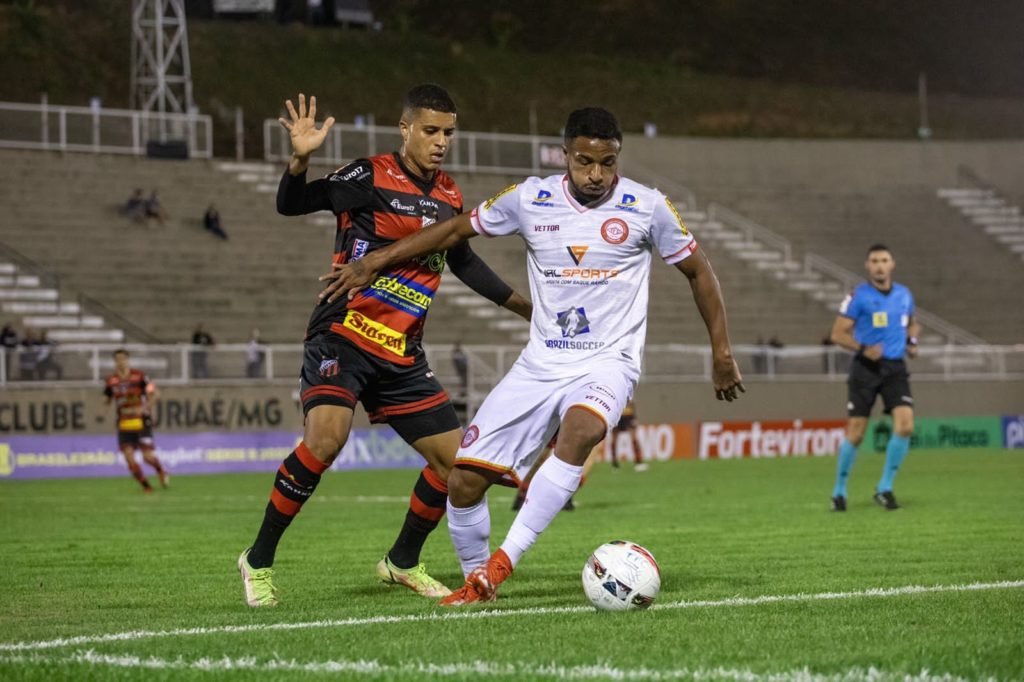 Ituano perde de virada para Tombense