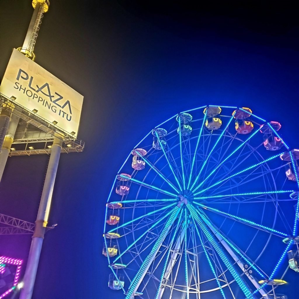 Roda-gigante e bate-bate chegam ao Plaza Shopping Itu