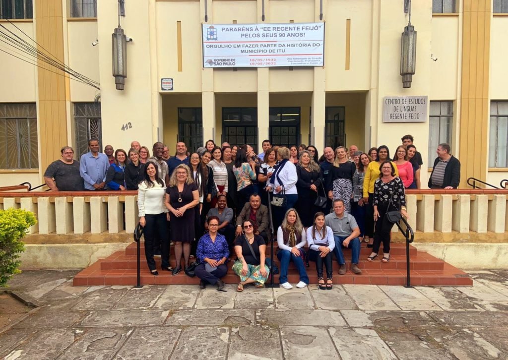 Escola Estadual Regente Feijó comemora 90 anos