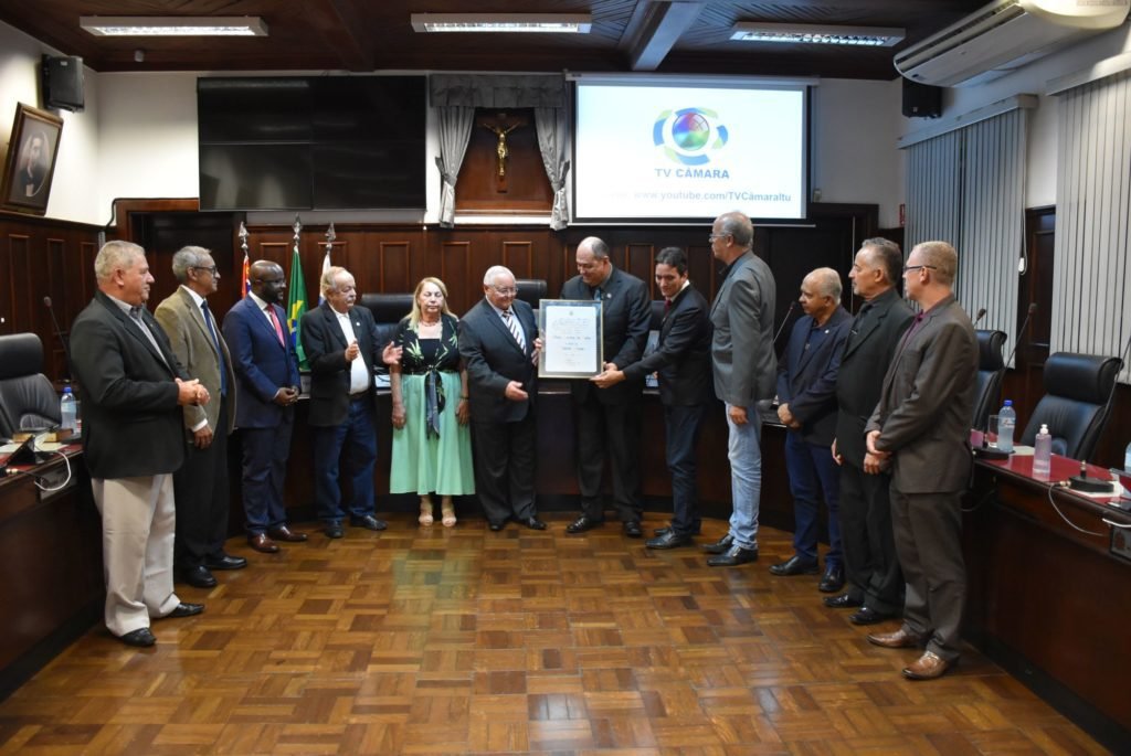 Pastor Gilson Martins recebe Título de Cidadania Ituana