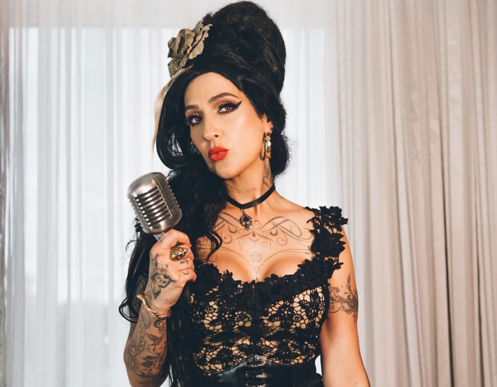 Tributo à Amy Winehouse será neste sábado na Praça do Carmo