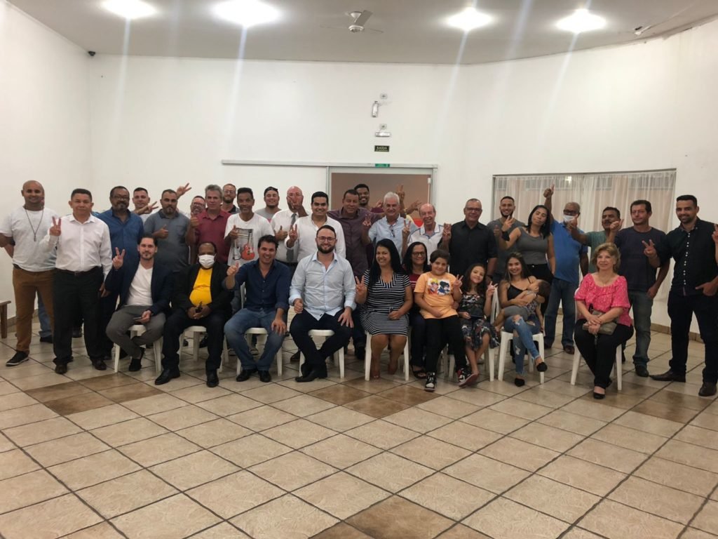 Pré-candidatos do PL e Podemos visitam Itu