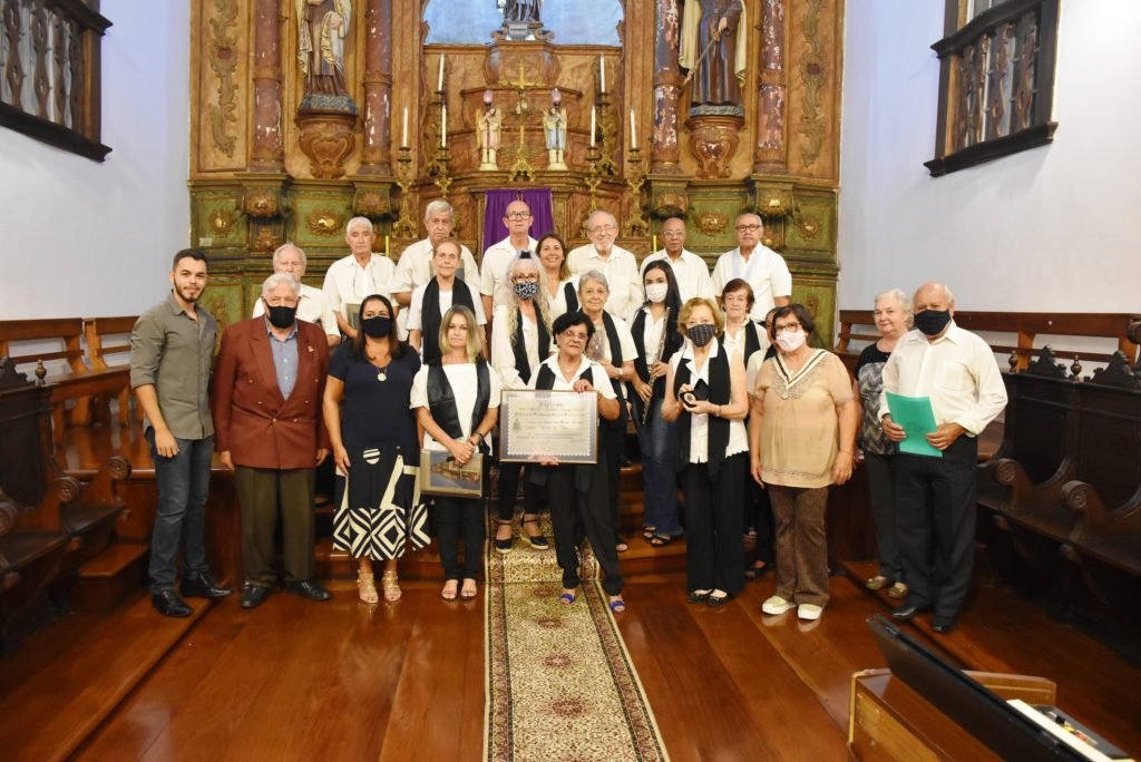 Diploma e Medalha Dom Gabriel são entregues pela Câmara de Itu