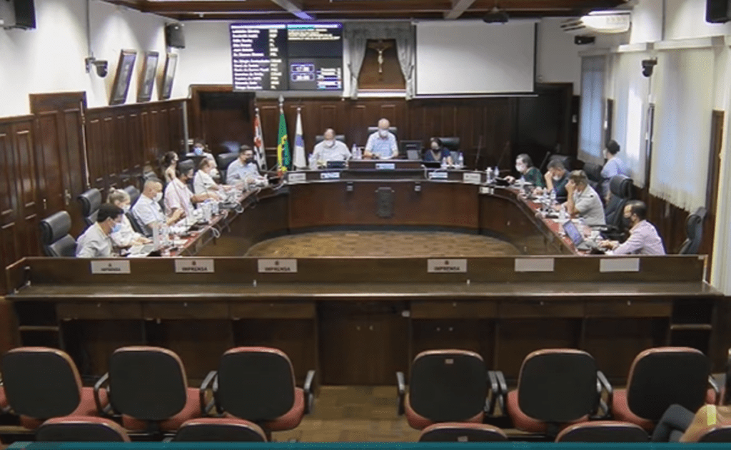 Vereadores aprovam repasses às entidades