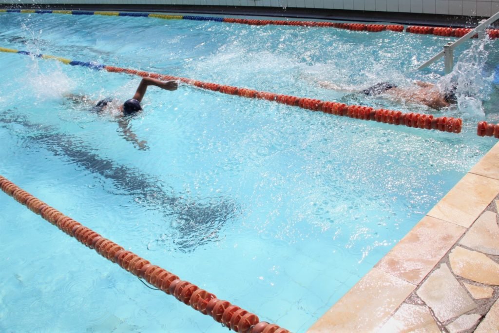 Matrículas para natação infantil e adulto podem ser feitas na sexta-feira
