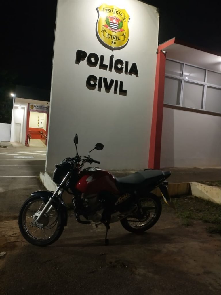 Guarda recupera moto furtada de autoescola; VÍDEO