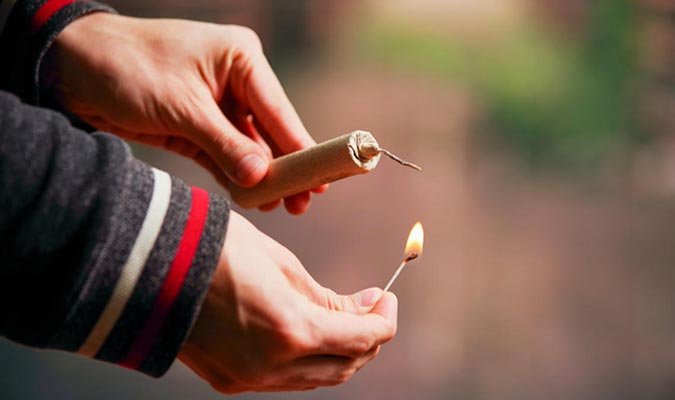 Fogos de artifício e som alto são inimigos da audição