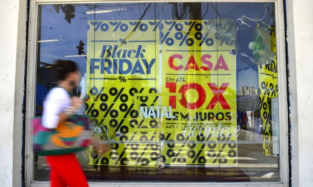 Procon orienta sobre Black Friday