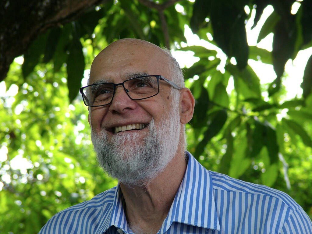 Falece o professor Claudio Pascale, fundador do Colégio Almeida Júnior