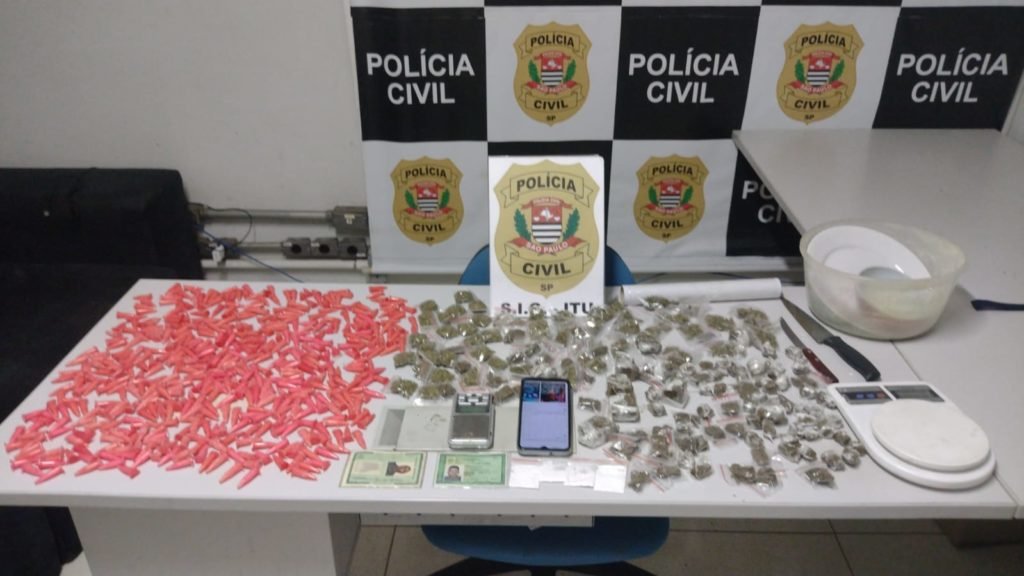 Polícia Civil de Itu apreende mais de 500 porções de drogas com irmãos em Salto