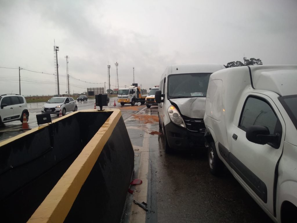 Van da Prefeitura se envolve em acidente grave em Indaiatuba