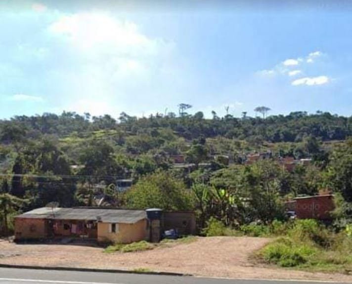 Sem água e luz, moradores do bairro Pedregulho se revoltam com CPFL