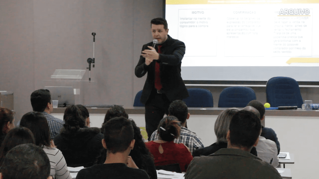 SECOM promove palestras gratuitas sobre liderança e vendas