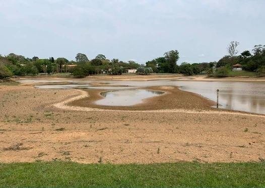 Ituanos revivem drama de falta de abastecimento