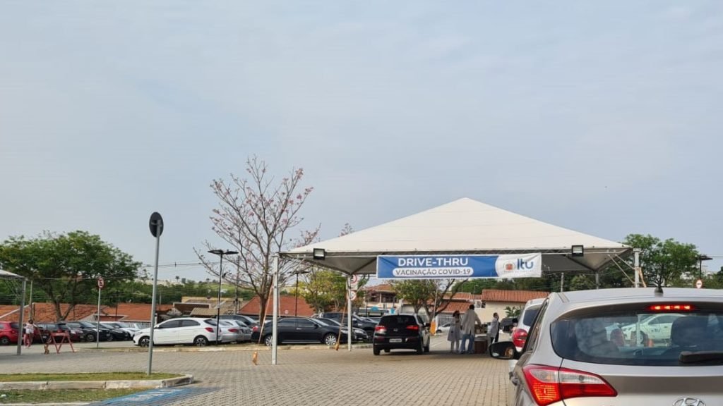 Veja quem deverá tomar segunda dose nesta semana