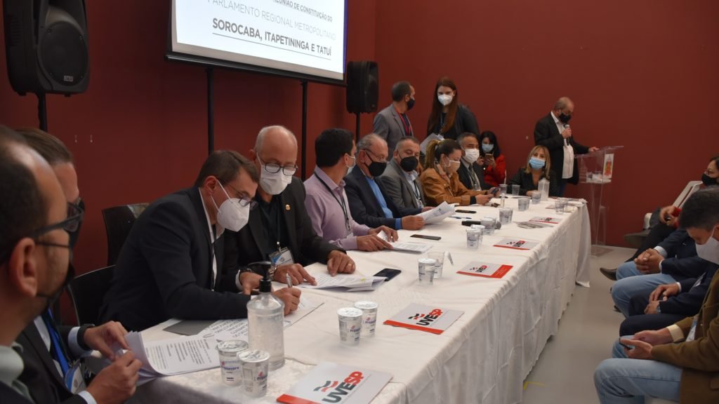 Parlamento Regional é constituído em Itu