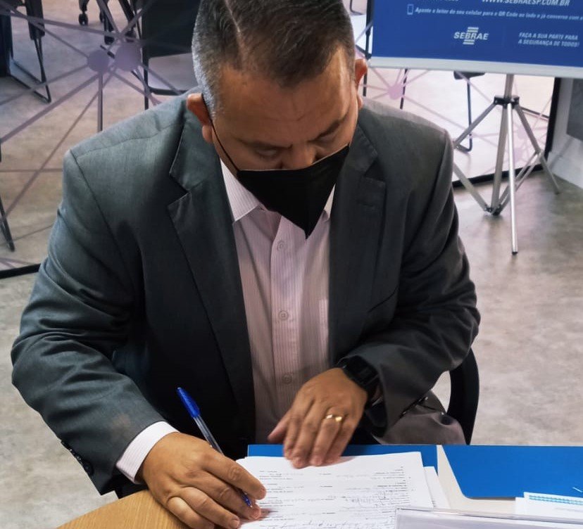 Vice-prefeito participa de reunião do Conselho de Desenvolvimento da Região