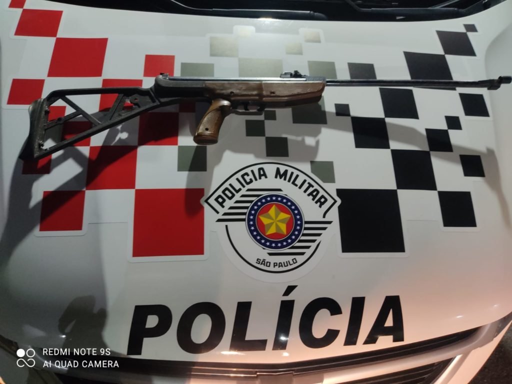 Mulher cobra vizinho e é ameaçada de morte