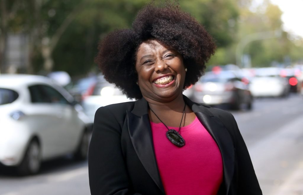 Identifique: qual é a sua escassez?