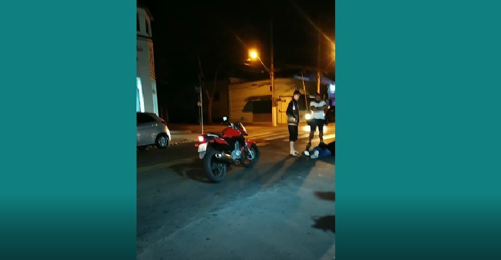 Guarda Civil Municipal se envolve em acidente com motoboy e foge do local
