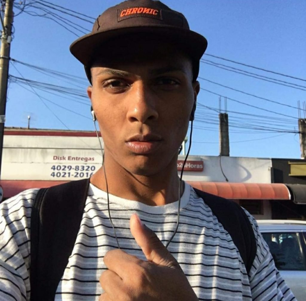 Estudante é atropelado e morto enquanto andava de skate