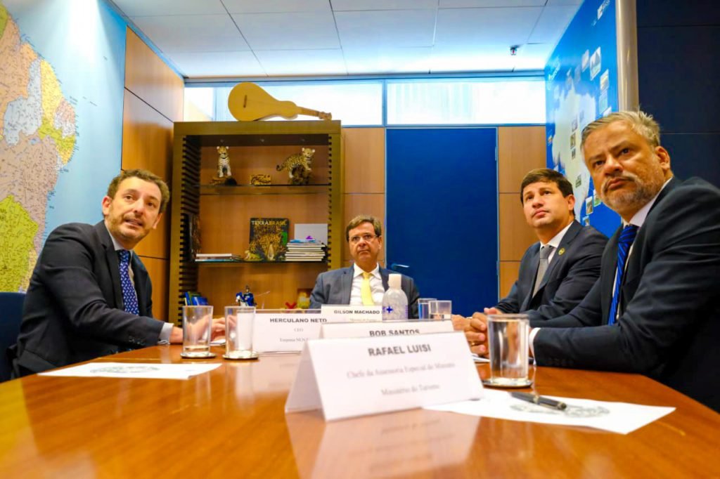 Ministro do Turismo recebe em Brasília produtor de festivais de Itu