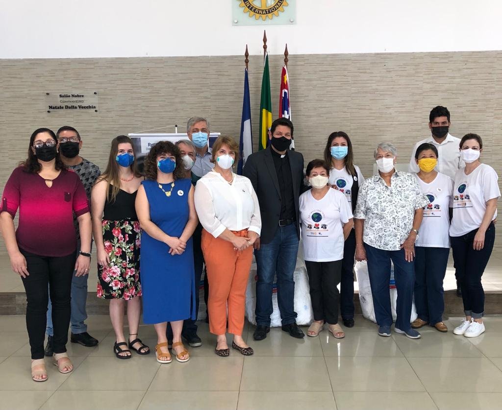 Rotary Club de Salto encerra Campanha do Agasalho 2021