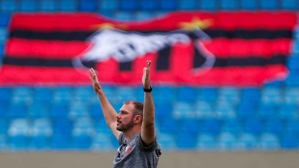 Técnico Vinicius Bergartin deixa o Ituano