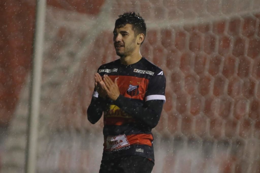 Ituano retoma partida nesta quinta e já entra em campo com dois gols