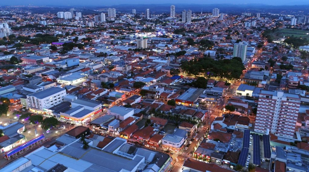 Comércios poderão abrir até às 22 horas na véspera do dia das mães em Indaiatuba