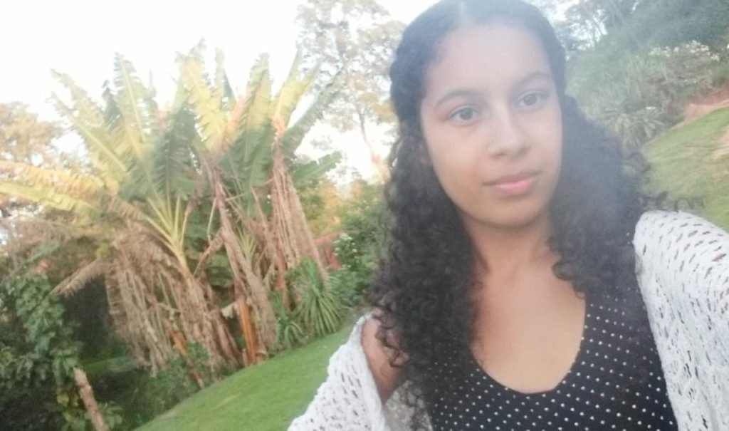 Aluna de escola pública tira uma das melhores notas da região em Redação do Enem