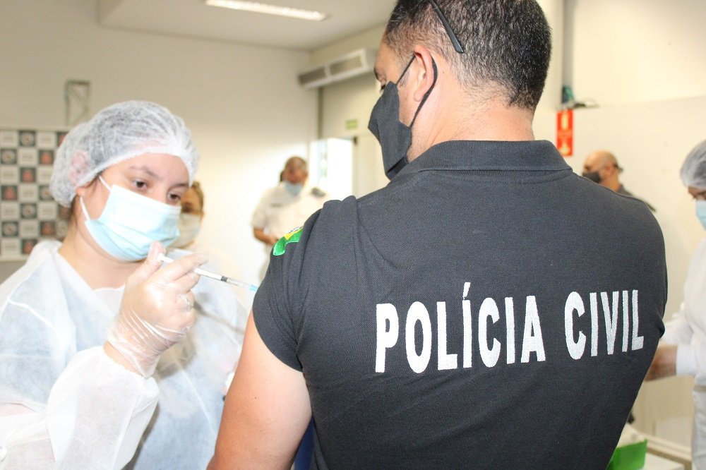 Vacinação contra Covid segue para profissionais da Segurança Pública