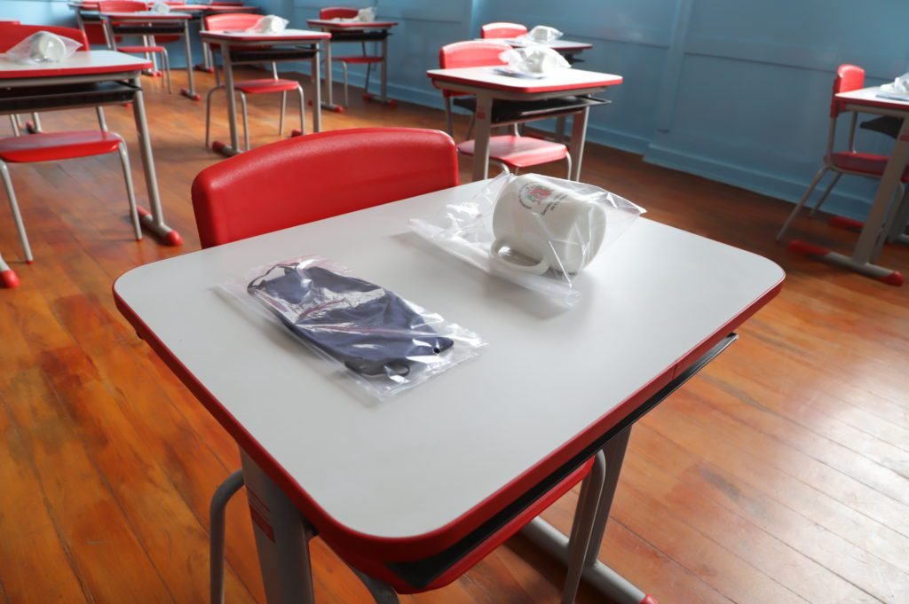 Aulas presenciais na rede municipal retornam na próxima segunda-feira