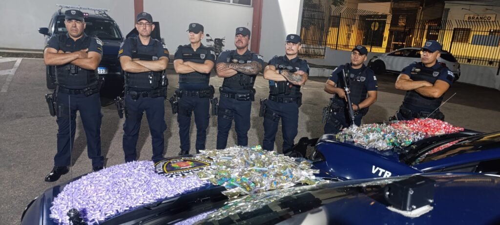 GCM apreende mais de 5 mil porções de drogas em apartamento